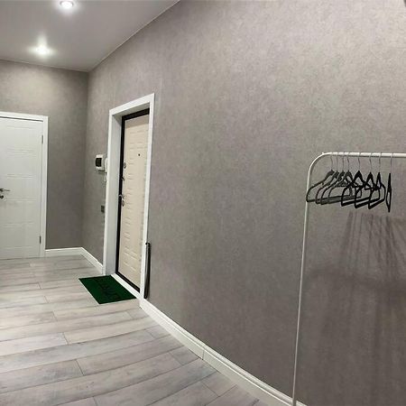 Vip Апартаменты В Центре Города Kostanay Eksteriør billede